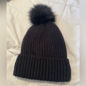 Steve Madden lined beanie